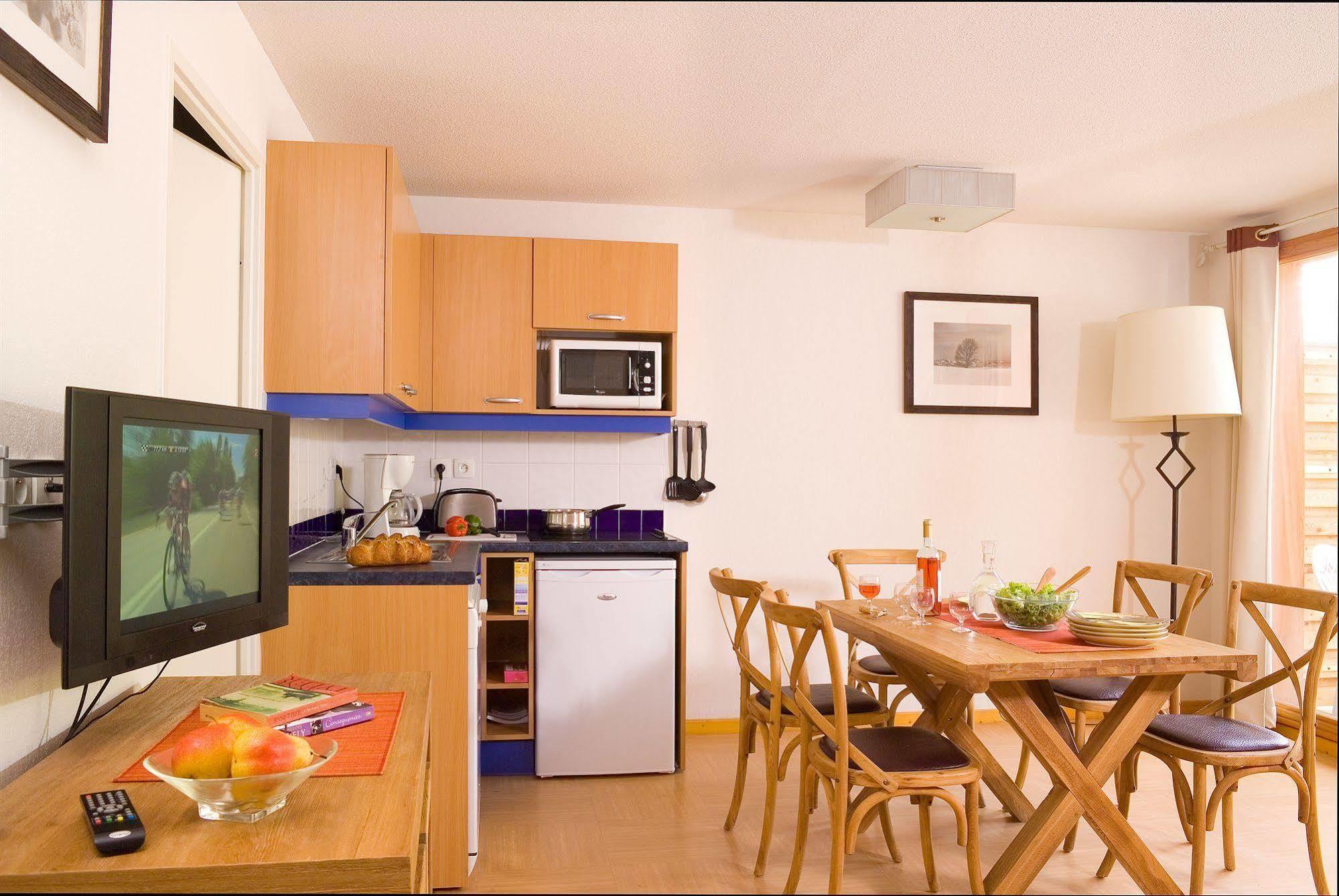 לז אור Madame Vacances Residence Le Parc Des Airelles מראה חיצוני תמונה